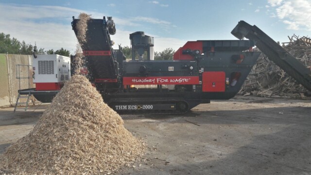 Eddy Current Separator Mobile from Ecohog wood application