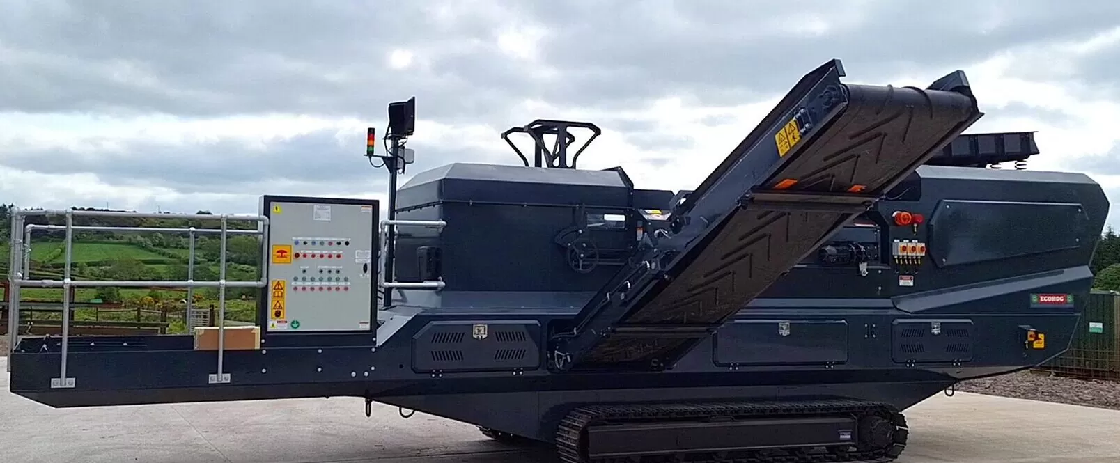 Eddy Current Separator Tracked 1500 by Ecohog for non ferrous metal recovery